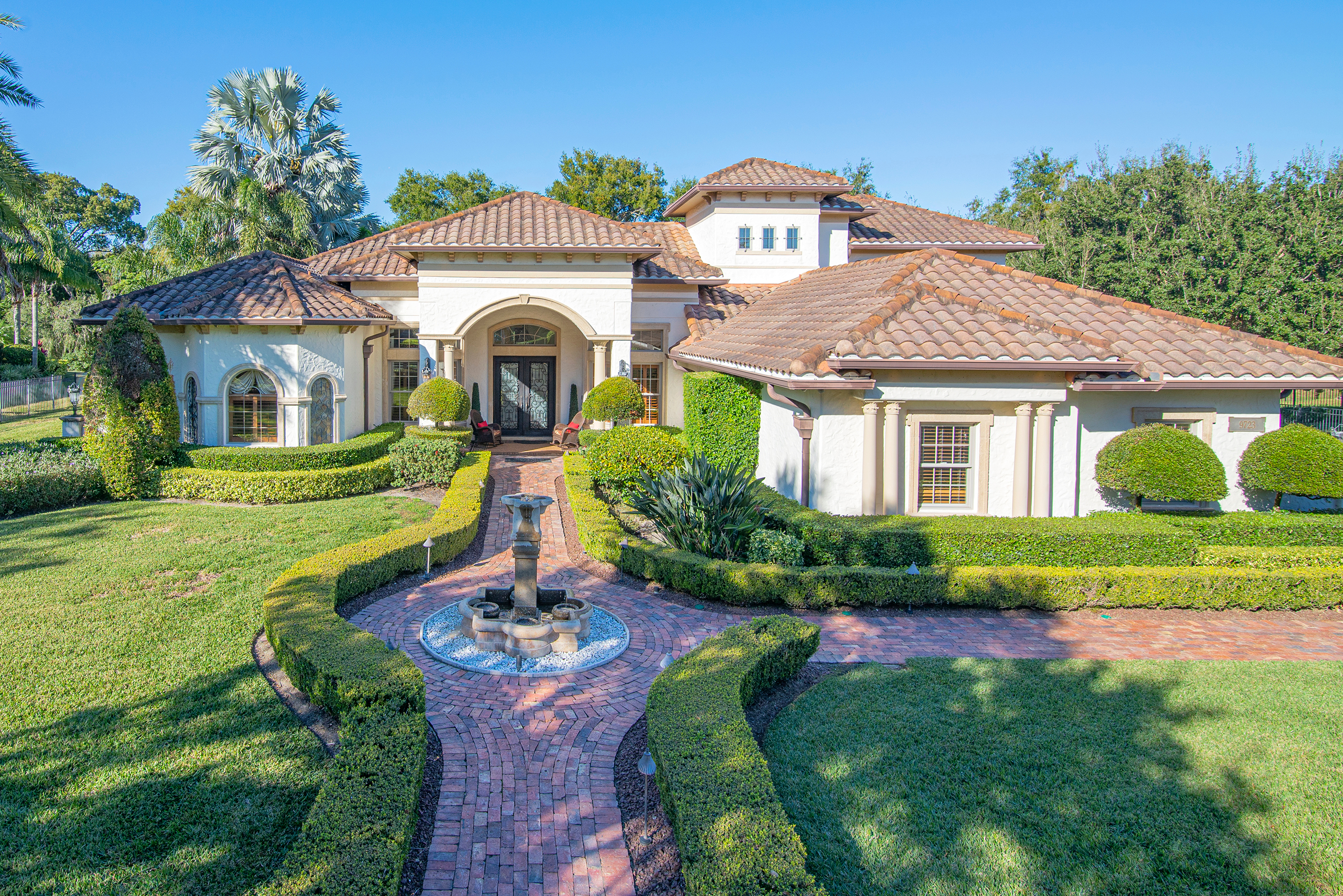9723 Lake Hugh Drive, Gotha