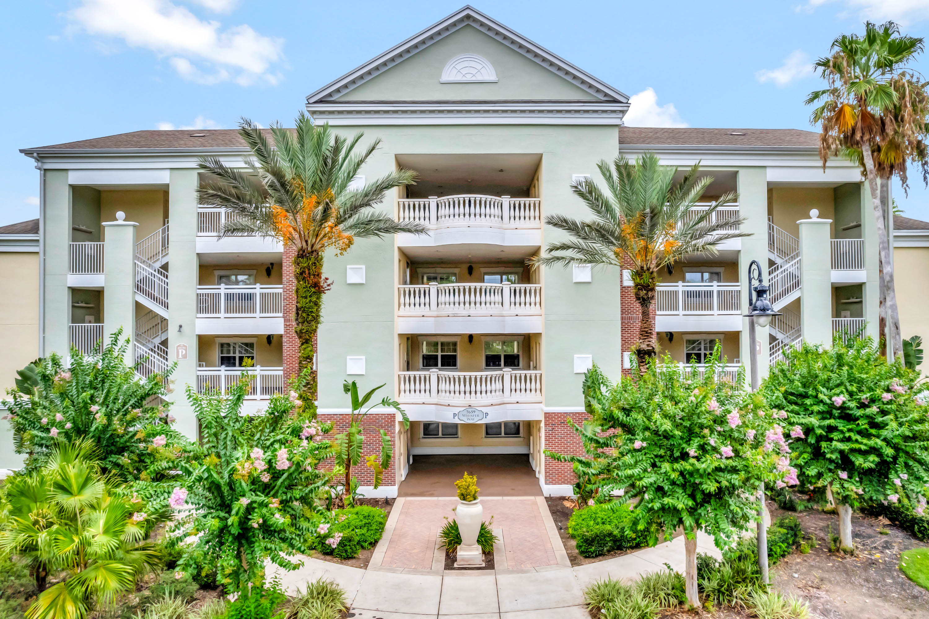 7659 Whisper Way 104, Reunion