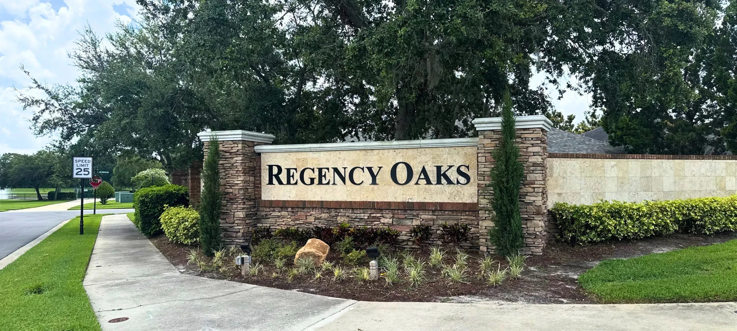 Regency Oaks Winter Garden Real Estate